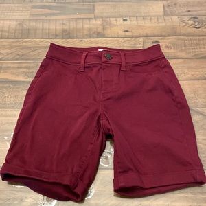 Burgundy girl shorts
